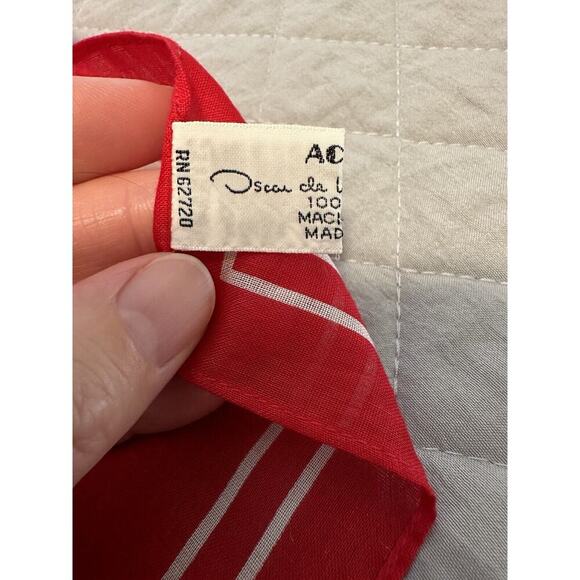 Vintage Oscar De La Renta Handkerchief Made In Japan - Picture 5 of 6